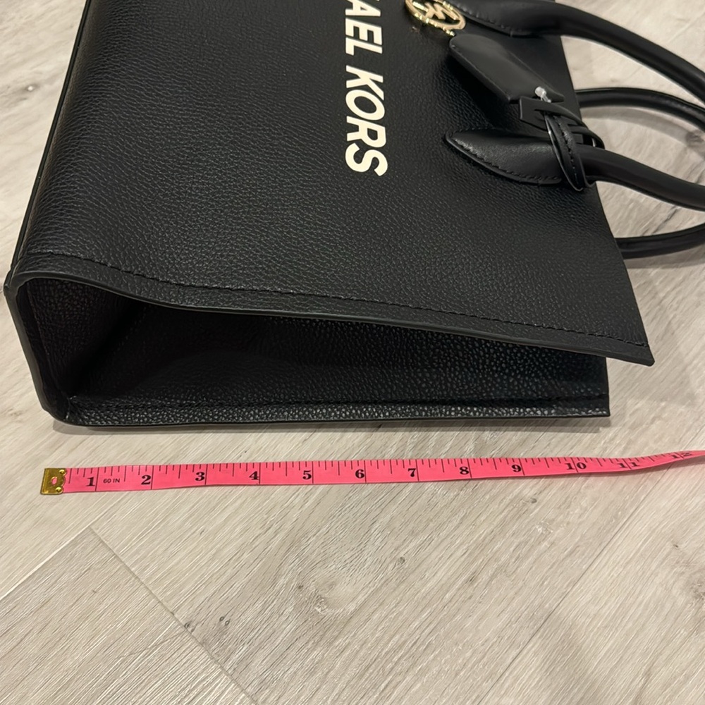 MICHAEL Michael Kors NWT Mirella Medium Pebbled Leather Tote Bag. No long strap. - Picture 9 of 10